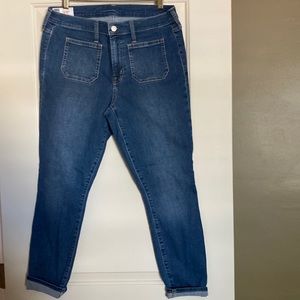 Gap true skinny mid rise jeans.
